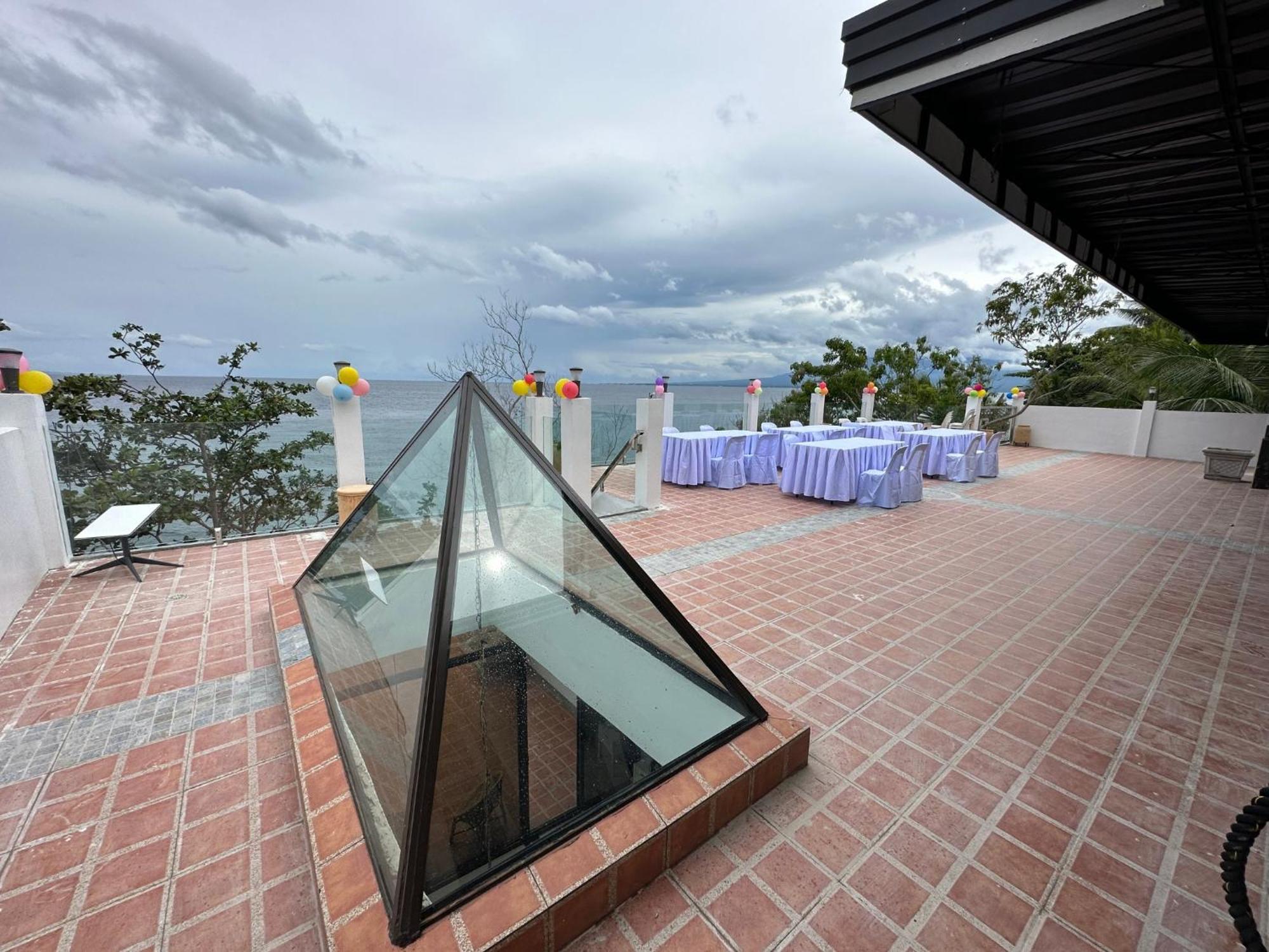 The French Villa-Santander Cebu ภายนอก รูปภาพ
